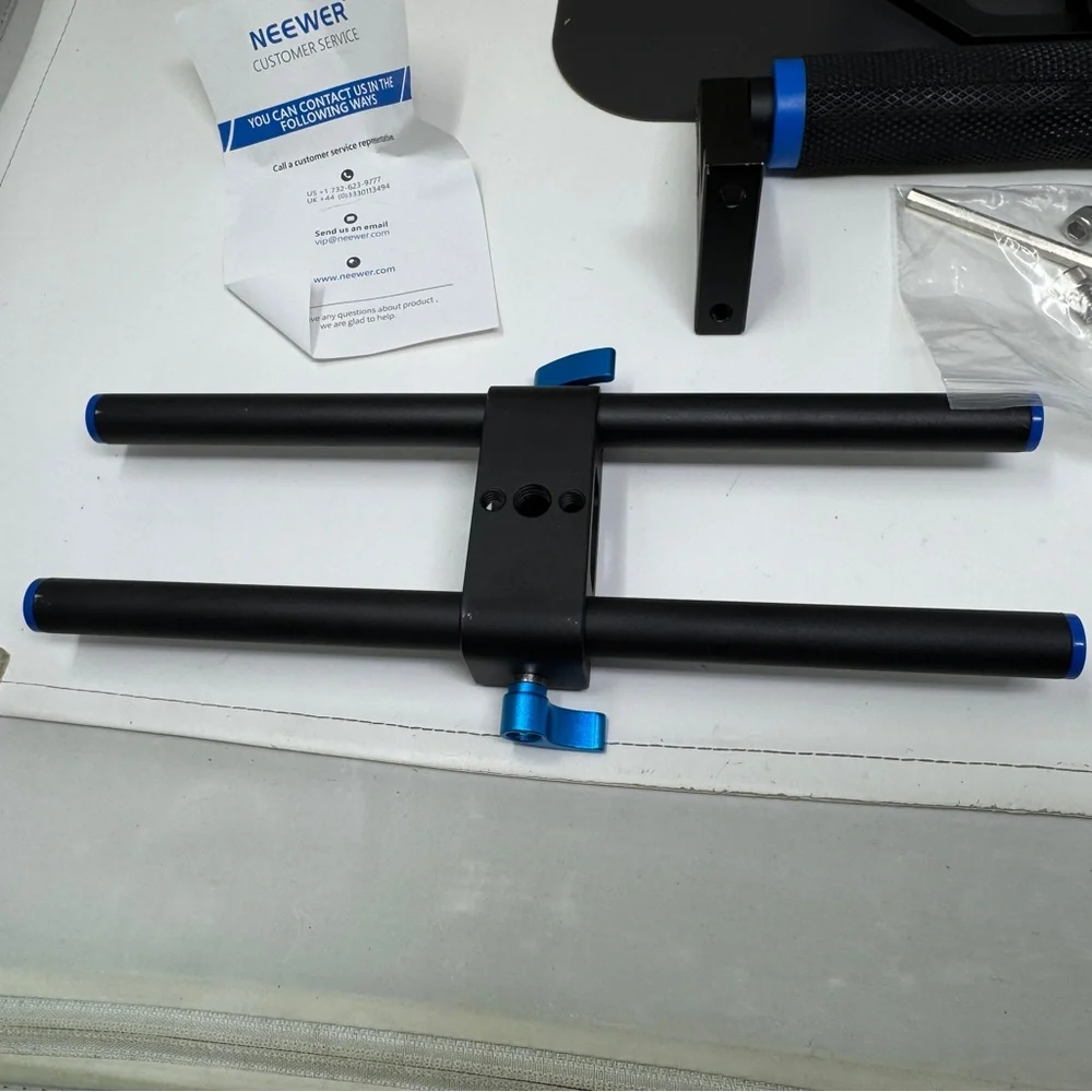 NEEWER Camera Cage Kit w/Handle & Grips Black+Blue DSLR CAGE C2 filming equipmen
